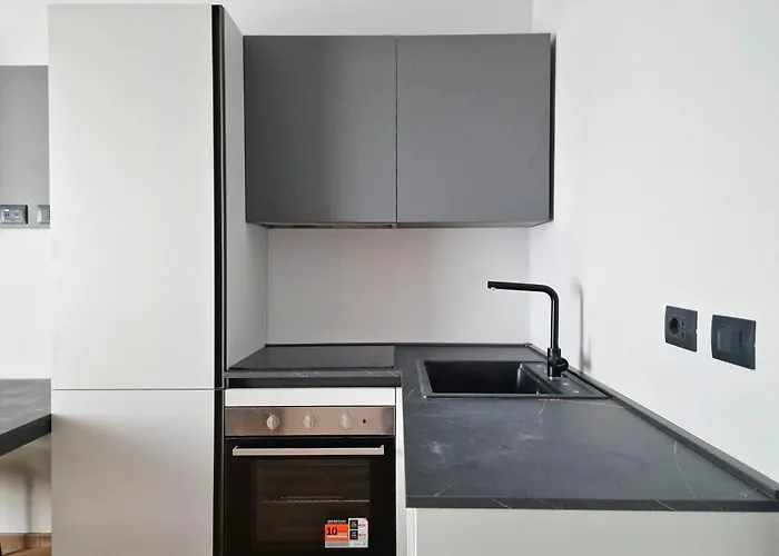 Apartament Luxury - Arnaboldi 4 *